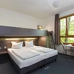 Albergue - Membership Required