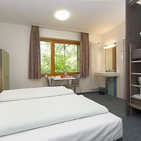 - Membership Required Albergue Aquisgrano
