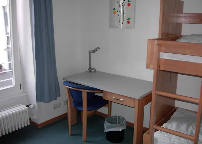 - Membership Required Auberge de jeunesse Aix-la-Chapelle