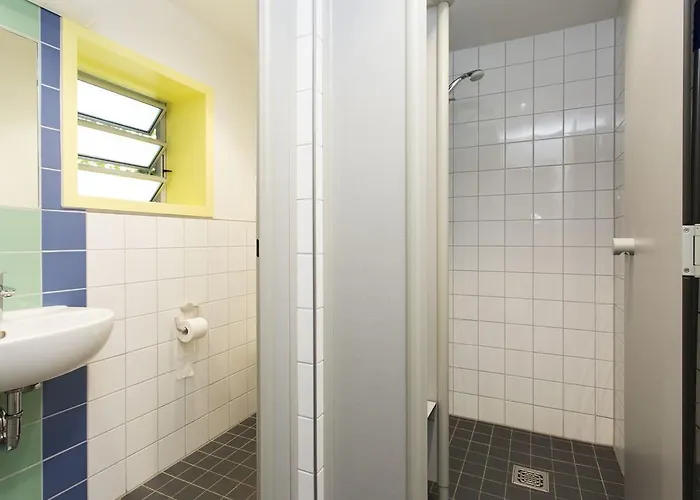 - Membership Required Auberge de jeunesse